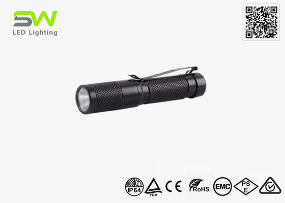 La plupart de l'impact poche EDC taille lampe de poche haute puissance 250 lumens avec porte-clés